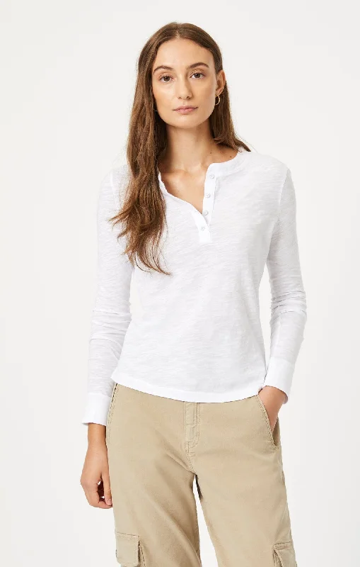 business casual t-shirts -HENLEY T-SHIRT IN WHITE