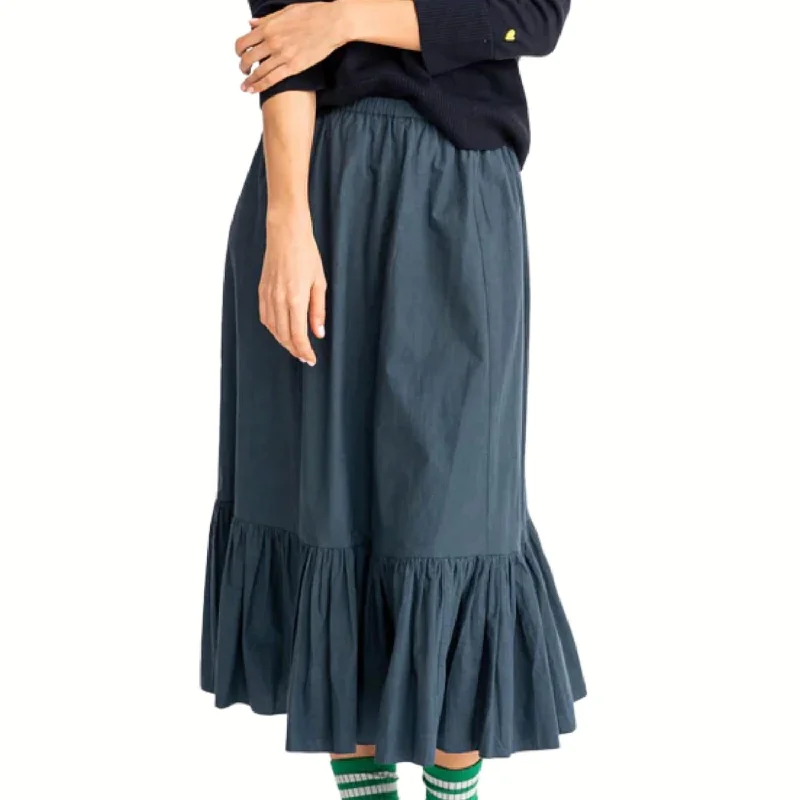 ecru chic skirts -Madeleine Maxi Skirt In Midnight