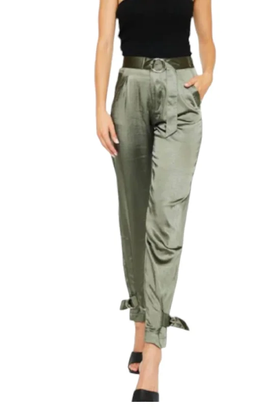 solid pattern pants -High Rise Belted Jogger In Olive